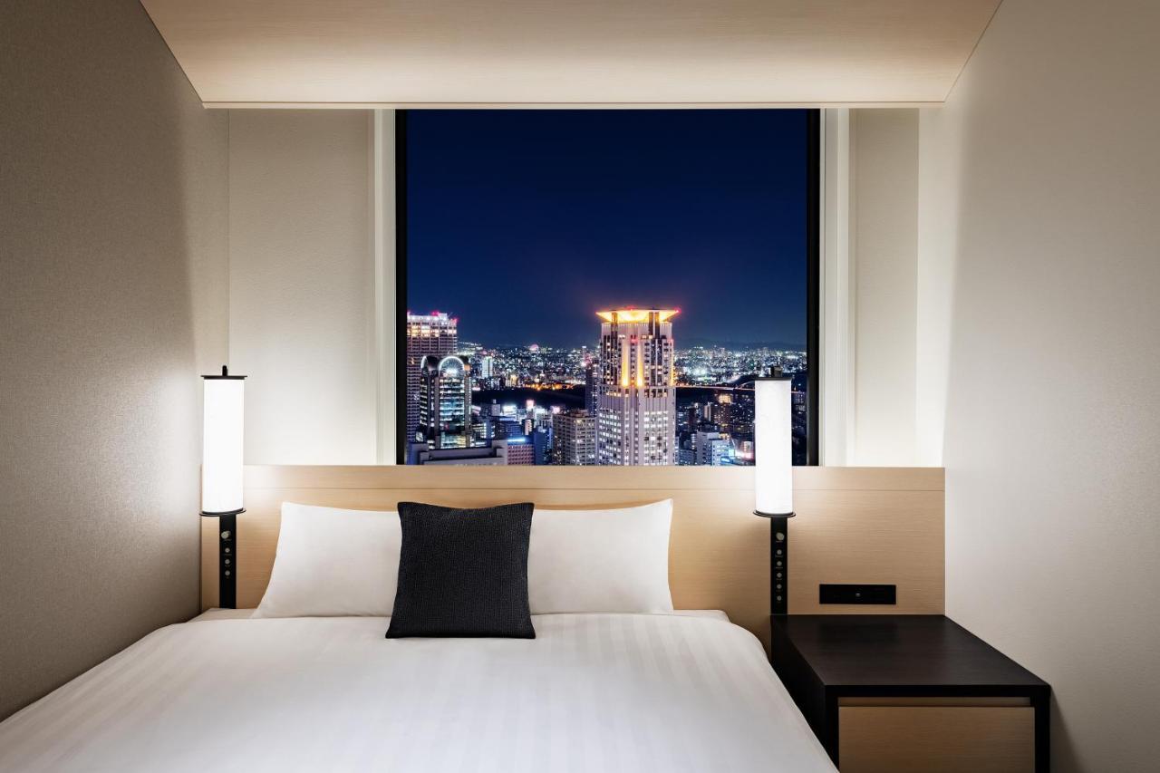 Hotel Hankyu Respire Осака Екстериор снимка