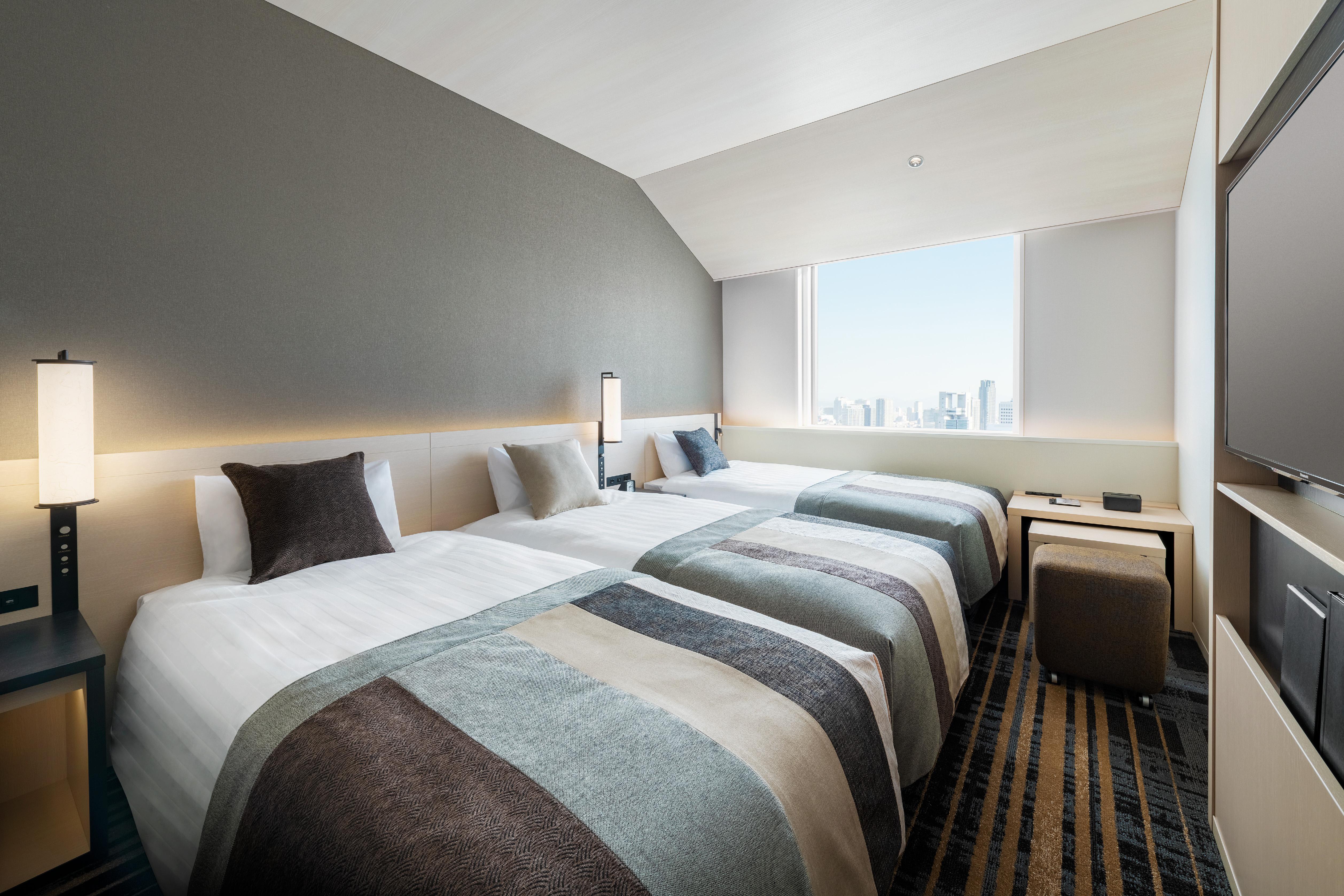 Hotel Hankyu Respire Осака Екстериор снимка